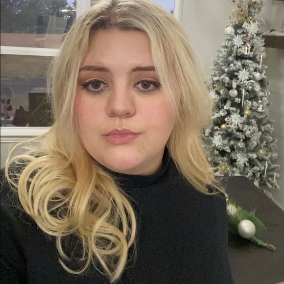 Meet your Posher, Payton - Picture 1 of 1